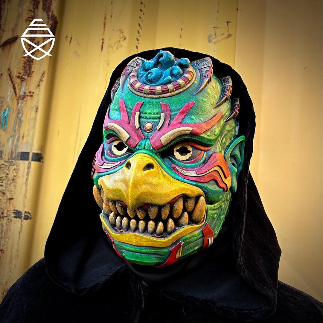 Referans görsel — Kappa Giyilebilir Maske — Oynar Çeneli. Wefty Design'in kendi baskısının fotoğrafı değildir.