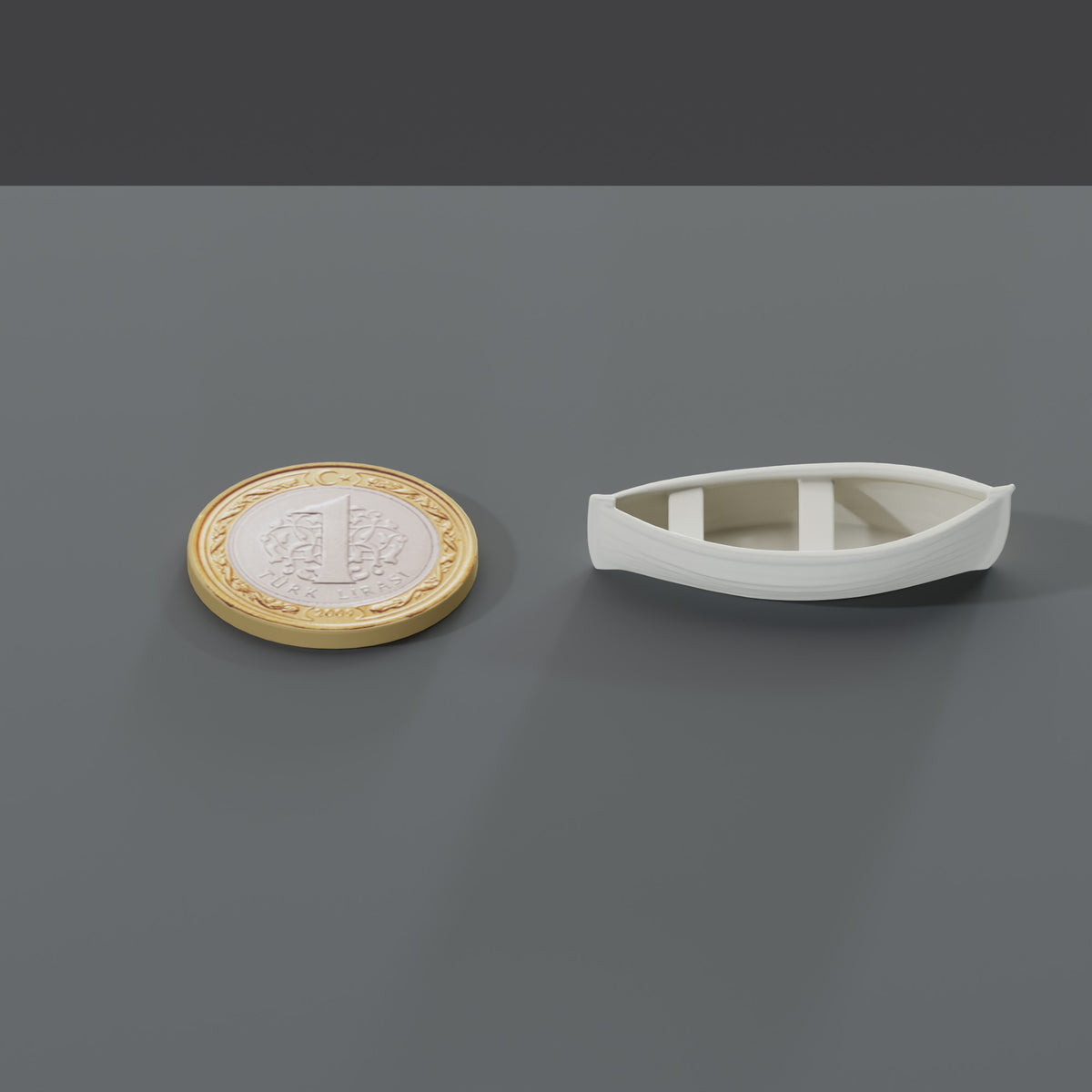 Minyatür Balıkçı Teknesi No.2 — Sade Küçük — ölçekli render: 1 TL madeni paranın yanında XL boy (37 mm)