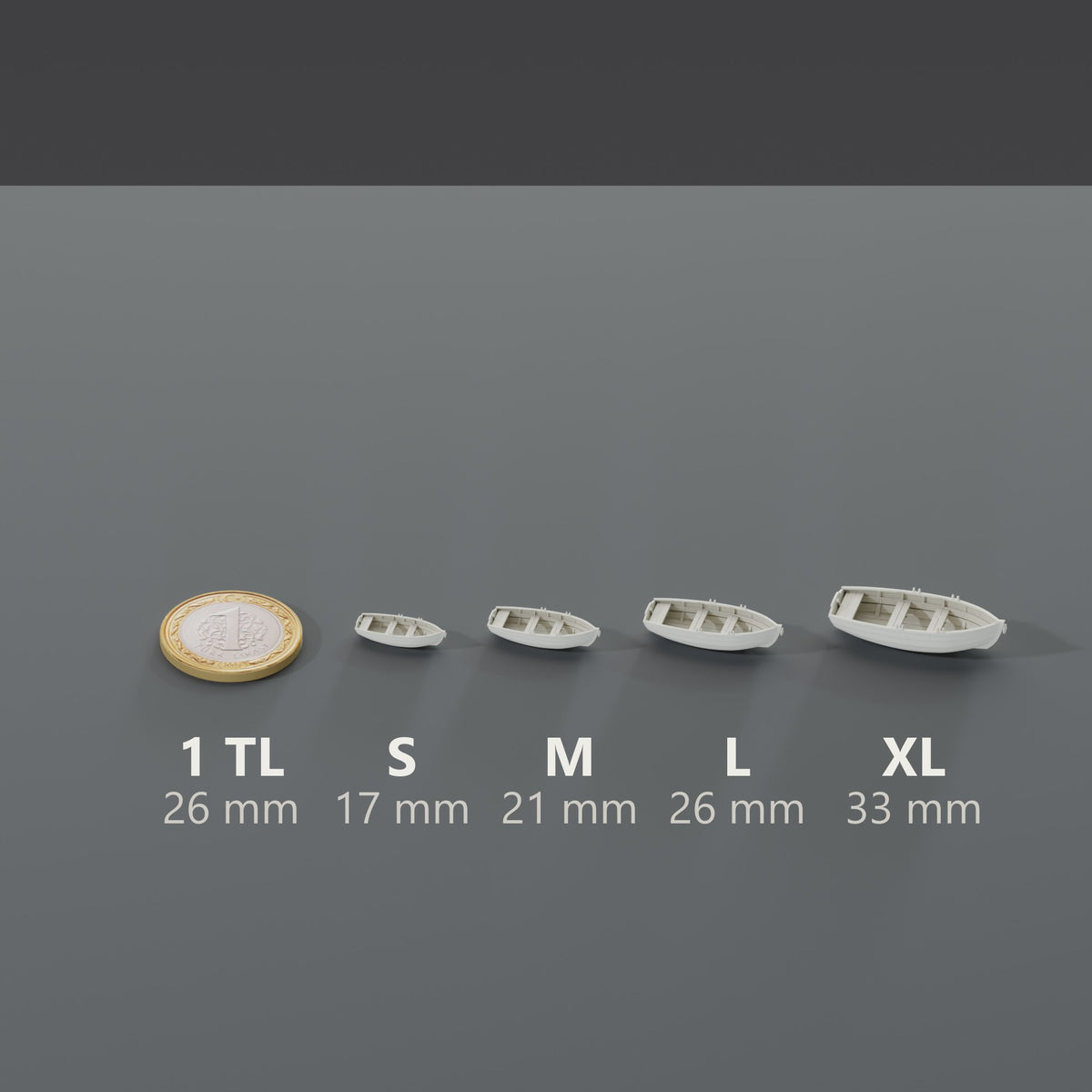 Minyatür Sandal No.20 — Ahşap — ölçekli render: tüm kademeler 1 TL madeni paranın (26 mm) yanında: S 17 mm · M 21 mm · L 26 mm · XL 33 mm